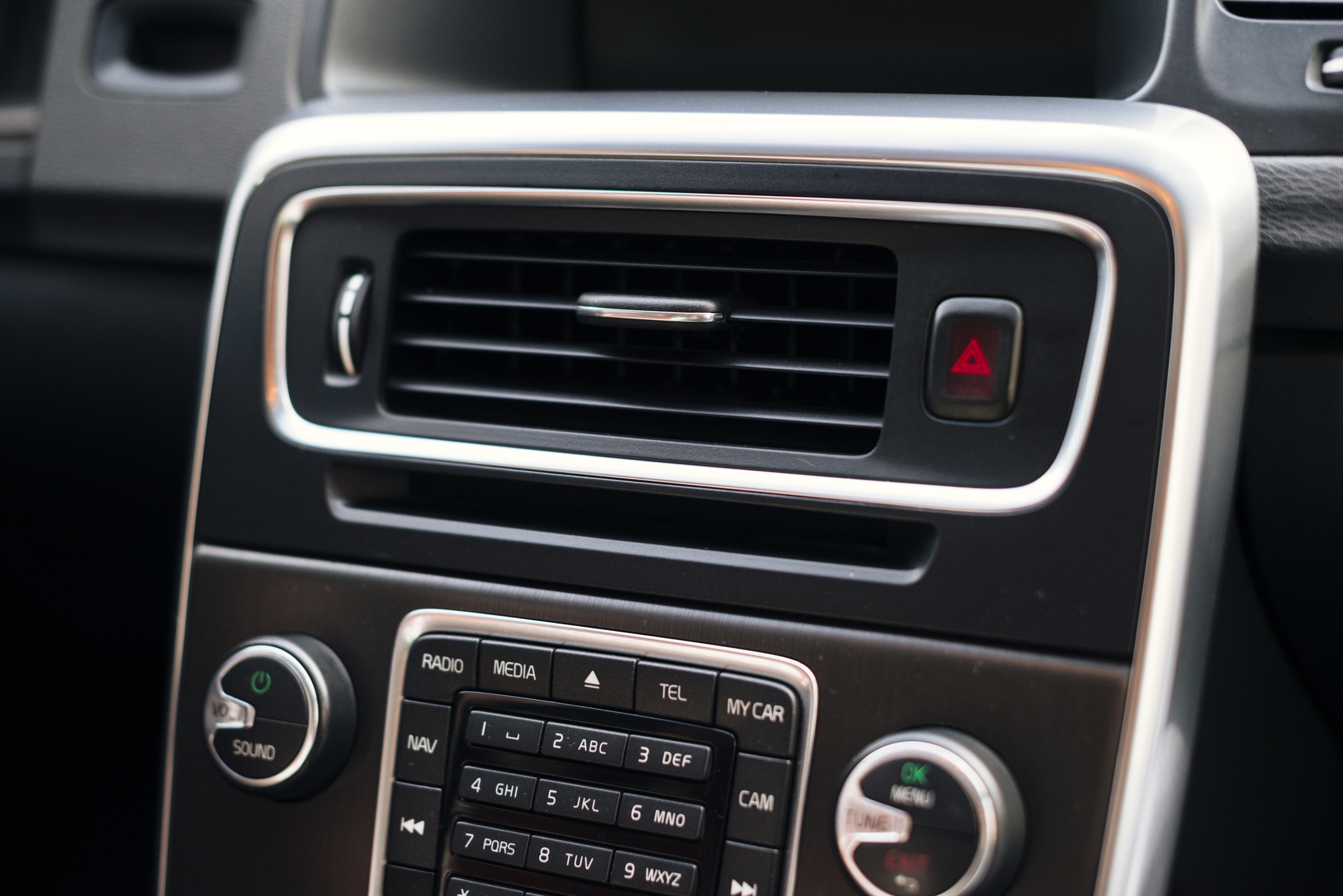 Automotive Air Conditioning